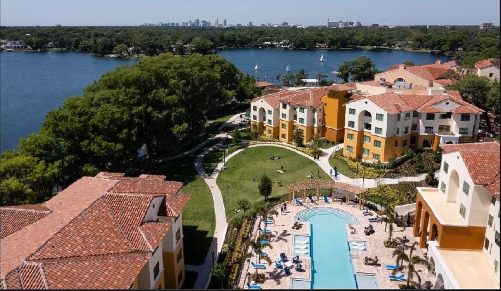 Aerial shot of the Lakeside student housing at Rollins College.